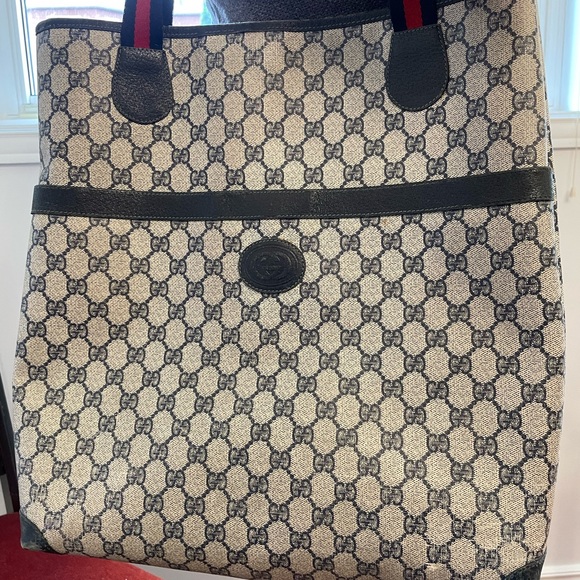 Gucci Tote - Picture 2 of 15